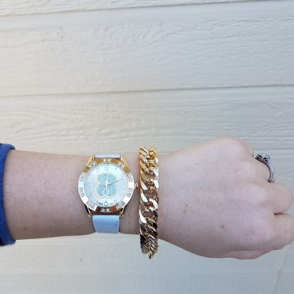 New Designer top Brand gold tone battery watch - Picture 4 of 5